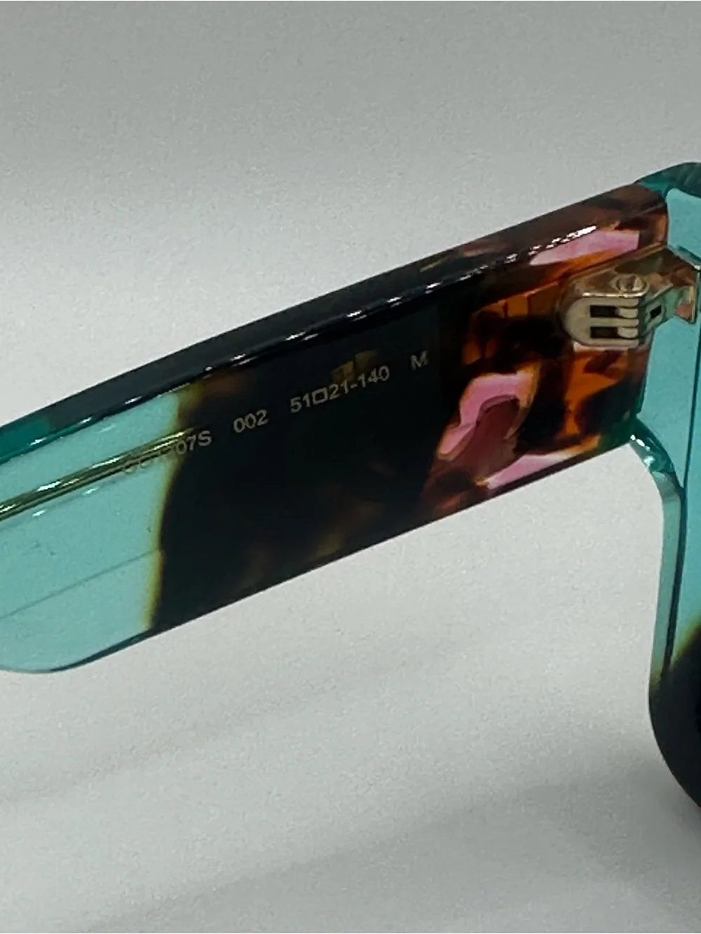 GUCCI Square Sunglasses in Watermelon Havana (Never Worn)